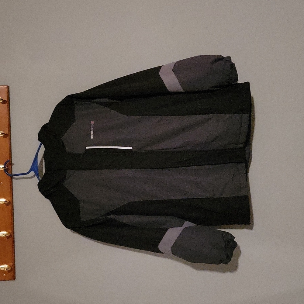 NWOT-Boys Swiss Tech Winter Coat